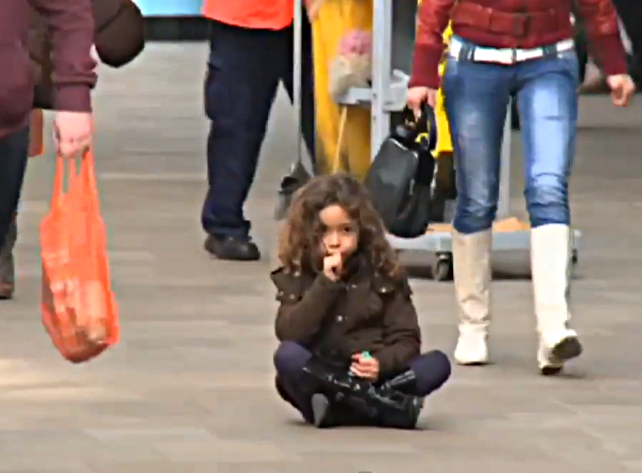 Le bambine abbandonate a Londra (per finta) e quelle a cui abbiamo impedito di nascere (per davvero)