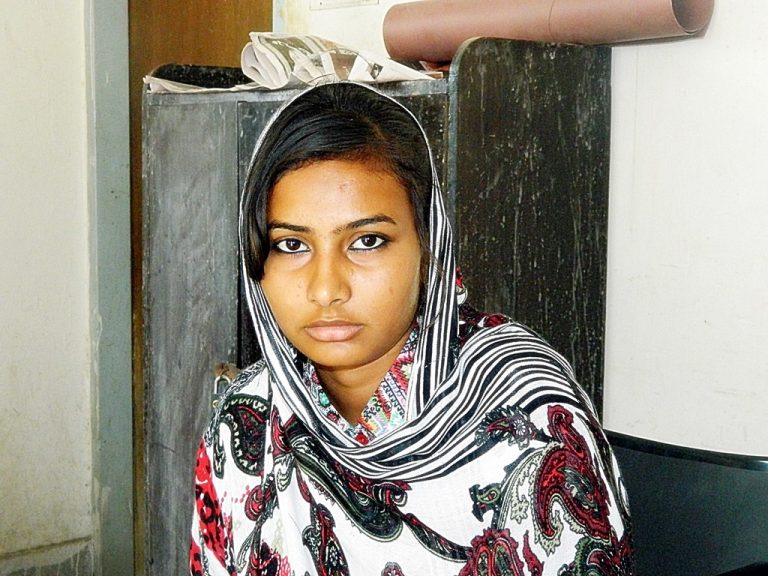 Pakistan, ragazzina cristiana di 11 anni rapita e «stuprata ininterrottamente per tre giorni»