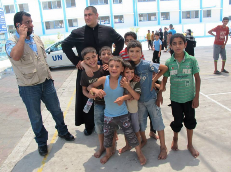 «A Gaza situazione peggiore di un anno fa». I cristiani desiderano ricostruire ma «nessuno dà loro lavoro»
