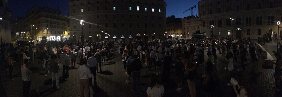 sentinelle-in-piedi-roma-4