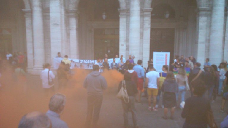 Sentinelle. Il testo dell’interpellanza urgente presentato da Pagano e Roccella