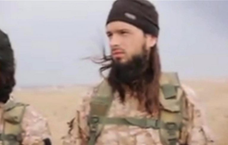 I francesi che partono per il jihad «si radicalizzano anche in moschea e per l’IS non valgono niente»