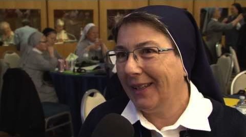 Storia di Sanaa, la suora gagliarda che ha sfidato i jihadisti tornando nel suo convento a Mosul. Non una, ma tre volte