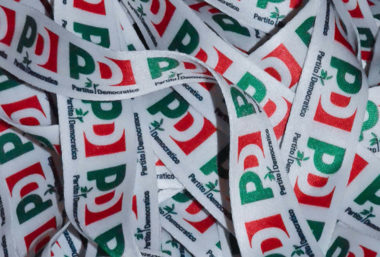 Primarie Pd Campania. Vaccaro: «Anche Renzi lo sa, meglio Caldoro di De Luca e Cozzolino»