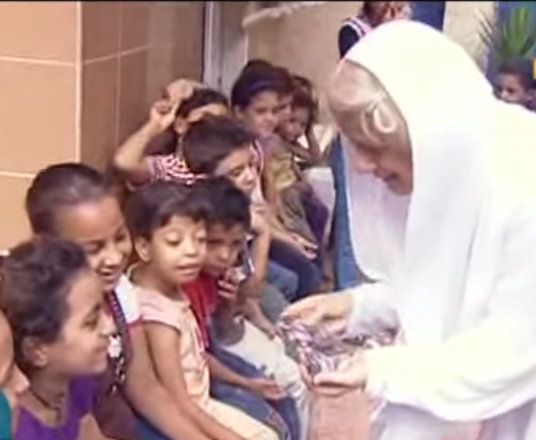 Chi è Maggie Gobran, la “Madre Teresa” del Cairo e dei ventuno copti uccisi dall’Isis