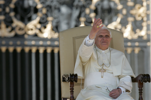 Benedetto XVI: «Perché io possa credere ho bisogno di testimoni che hanno incontrato Dio»