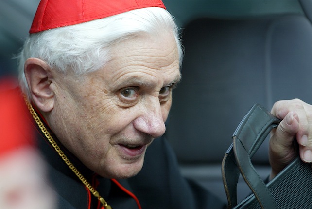 «È Dio che agisce realmente. Egli è qui». Parola (veemente) di un certo Joseph Ratzinger