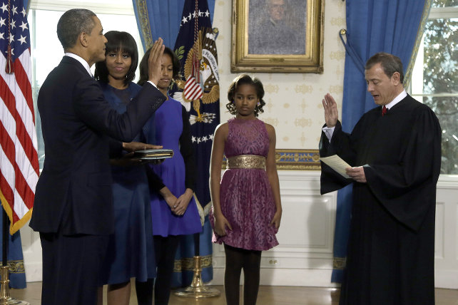 Obama-Roberts-ansa-ap