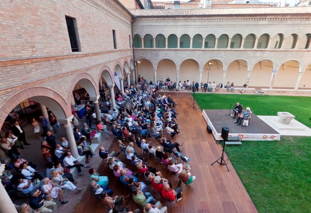 Dante 2021. La comunicazione: dalla denuncia della corruzione all’invettiva