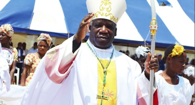 Sinodo. Storia di monsignor Msusa, l’arcivescovo africano che ha convertito suo padre imam