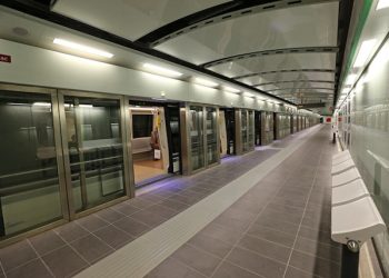 Una vettura della metropolitana, nella giornata della cerimonia di inaugurazione al pubblico delle sei nuove stazioni della metro C, Mirti, Gardenie, Teano, Malatesta, Pigneto e Lodi, Roma, 29 giugno 2015. ANSA/ ALESSANDRO DI MEO