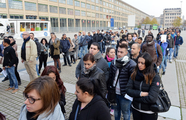 Lavoro, «una realtà meno rosea di quella dipinta da molti» (Renzi, per esempio)