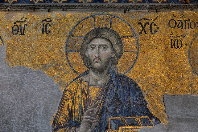 gesu-santa-sofia-istanbul-shutterstock_325596677