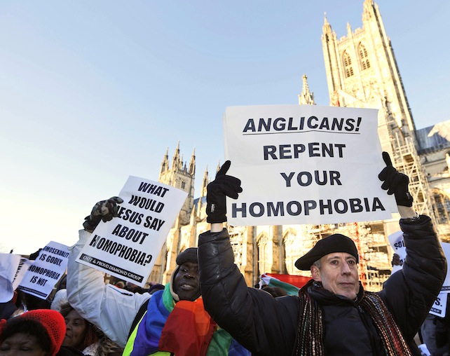 Così la voglia di consacrarsi a “sua maestà il mondo” rischia di condurre gli anglicani allo scisma