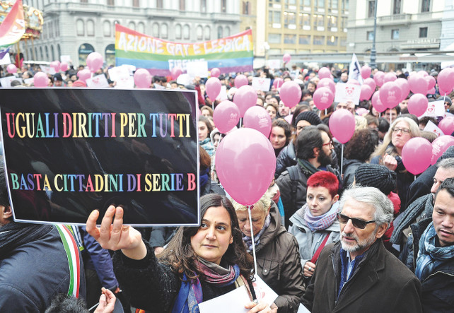 Unioni civili: «Difficile credere alla buona fede di chi sostiene l’operazione di Renzi»
