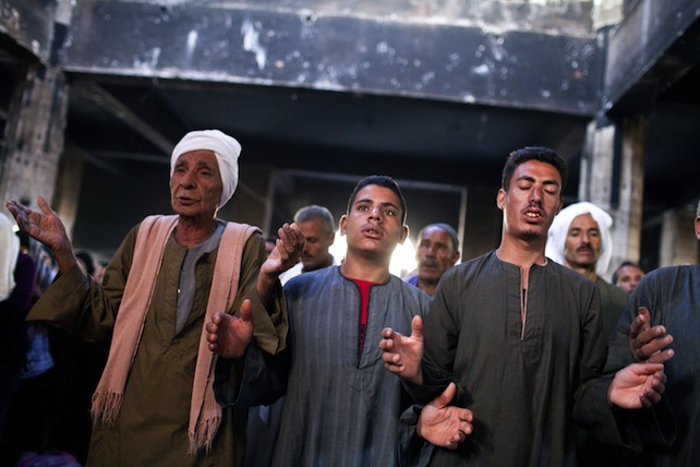 Egitto. Deridono l’Isis in un video, studenti cristiani condannati a cinque anni di carcere per blasfemia