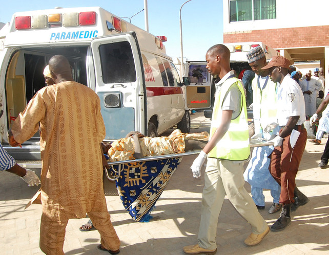 Nigeria. Massacro fra i profughi in un campo. Boko Haram non lascia loro «nessun luogo sicuro»