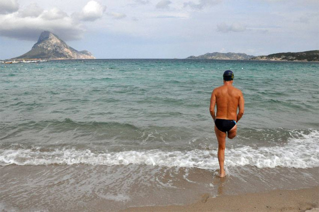 Salvatore Cimmino, l’uomo che raggiungerà la Florida da Cuba a nuoto. Con una gamba sola