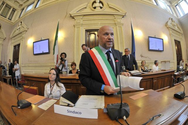 livorno-sindaco-nogarin-m5s-ansa