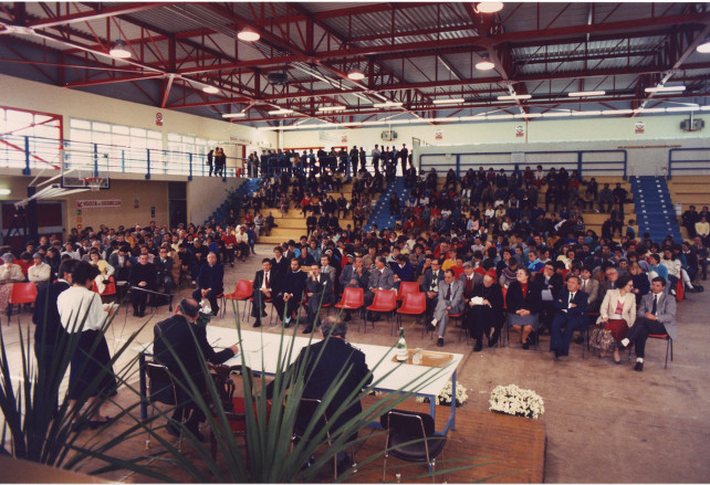 don-giussani-decennale-scuola-tarcento-terremoto-friuli-1