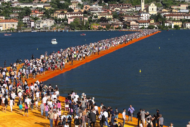 E fu così che Christo li fece camminare sulle acque