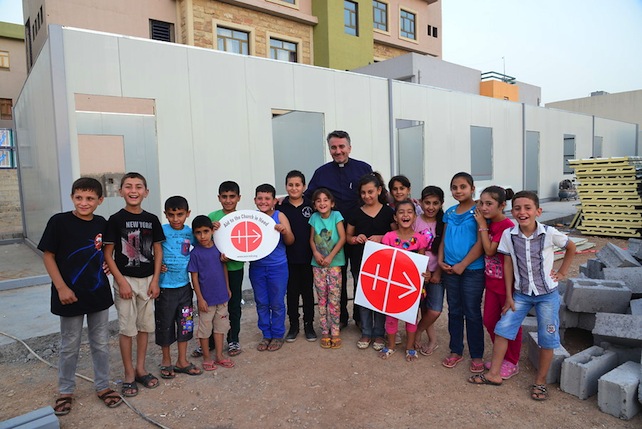 Iraq. Padre Douglas: «È un genocidio sistematico, non state a guardare»
