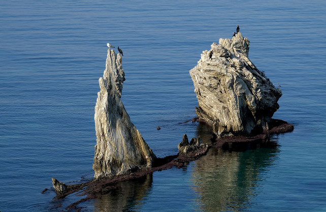 terrasini-sicilia-mare-shutterstock_437629882