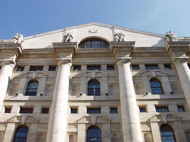 Borse, Milano brinda se va in fumo la fusione tra Londra e Francoforte