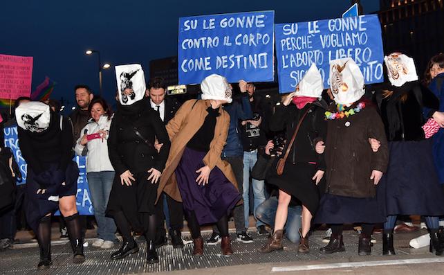Lo scatto Anasyromai come se fosse antani
