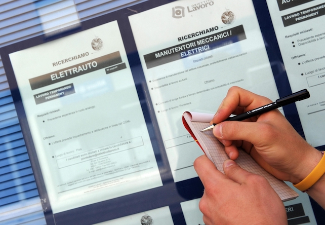 Voucher. Petteni (Cisl): «Governo inaffidabile. Così si favorisce il lavoro nero»