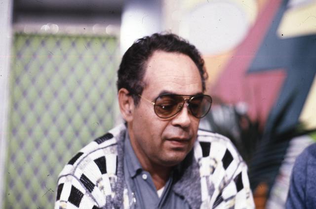 La musica dei pigmei di Louis e la società dello spettacolo di Gianni