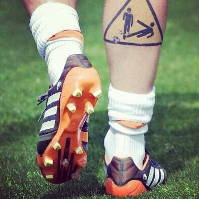 Zero tituli e No Fair Play