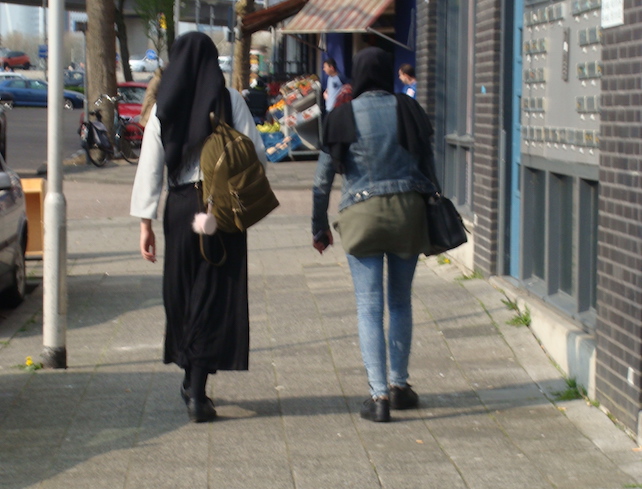 Reportage da Rotterdam, la città dove il multiculturalismo ha fallito