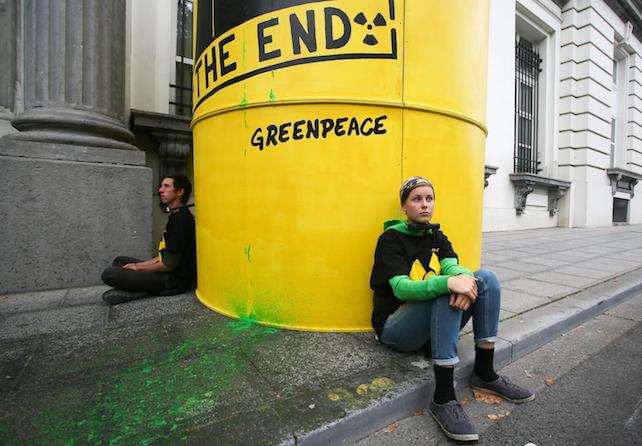 Perché Greenpeace rischia di chiudere. Confonde «libertà di parola con disinformazione»