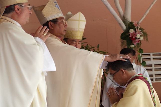 Il Papa nomina un cardinale del Laos, dove vivono i cristiani più perseguitati del Sudest asiatico