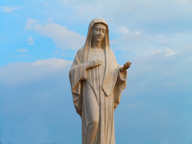 Io che per primo raccontai Medjugorje non precluderei a Maria il mestiere di “postina”