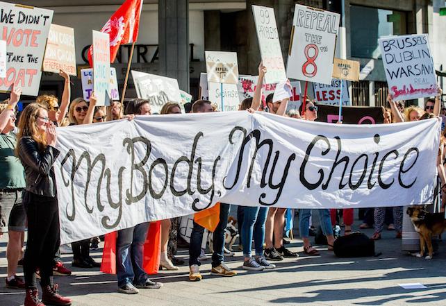 Qual è il primo diritto che il Canada vuole difendere in politica estera? «Il diritto all’aborto»