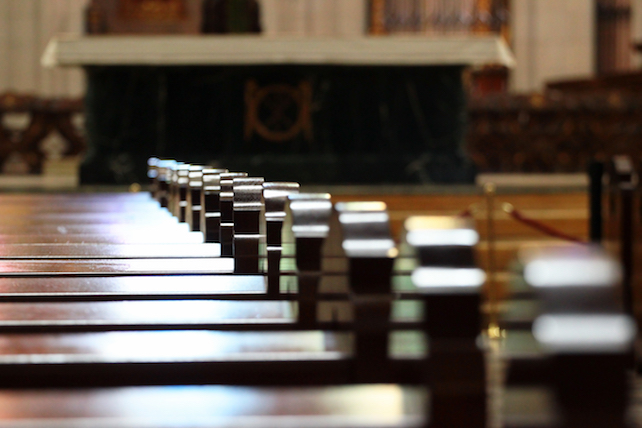 chiesa-shutterstock_551053063