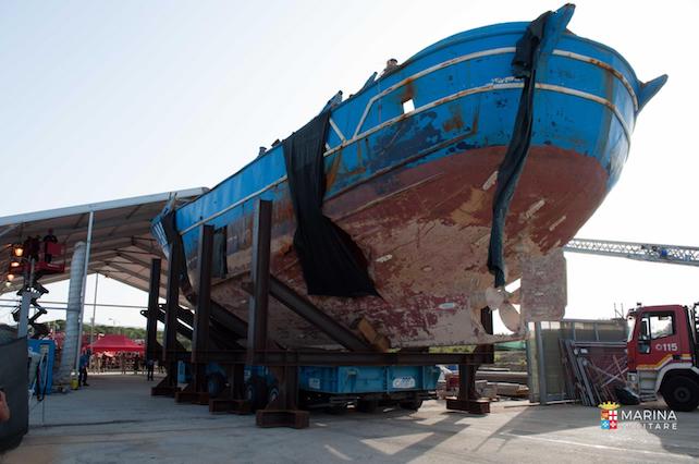 Il barcone della morte, ovvero la nave fantasma