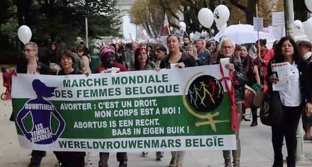 Sempre meno donne scendono in piazza per gridare: «Viva l’aborto»