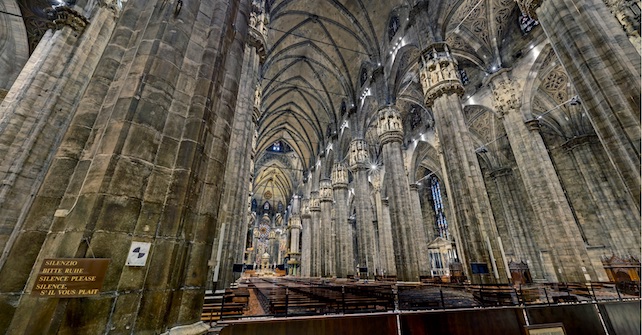 La dritta via nella selva di pietra del Duomo di Milano
