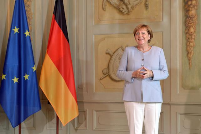 Germania. Merkel sacrifica migranti e accoglienza per formare un nuovo governo