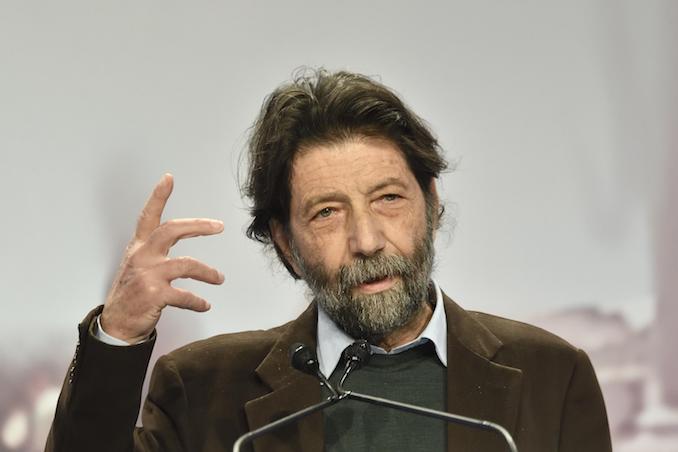 La fraternità di Antigone e Cacciari sui migranti è totalitarismo criminale