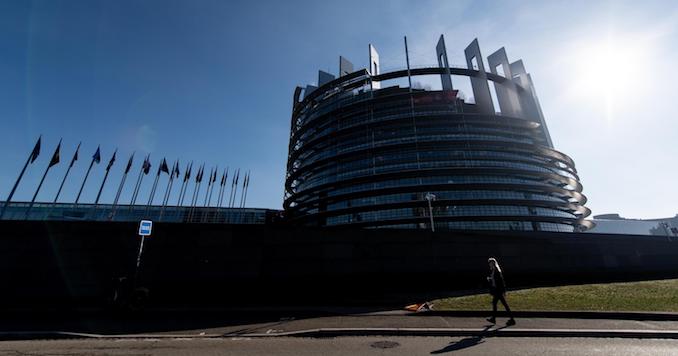 Rompicapo Europee (la Lega gode, il M5s è nei guai)
