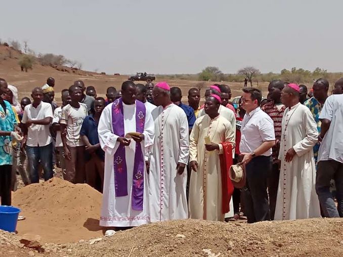 «In Burkina Faso è in atto una guerra dichiarata contro Gesù Cristo»