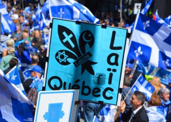 Manifestazione in Quebec a favore della legge sulla laicità