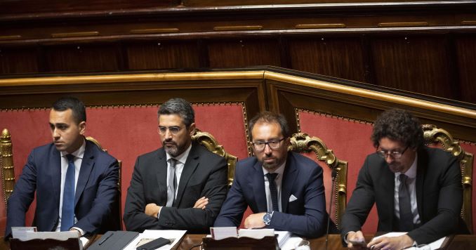 Comiche di governo. La dura legge del nulla grillino deve finire