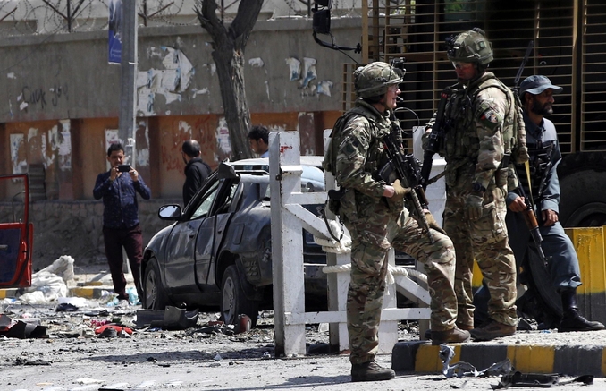 Salta la pace in Afghanistan