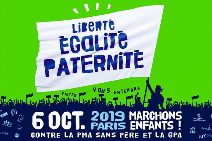 Parigi. Oggi i francesi si ribellano all’eliminazione del padre (e della madre)