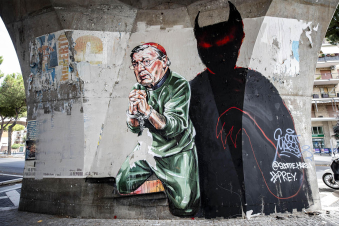 Un murale in Australia contro il cardinale George Pell, accusato di pedofilia